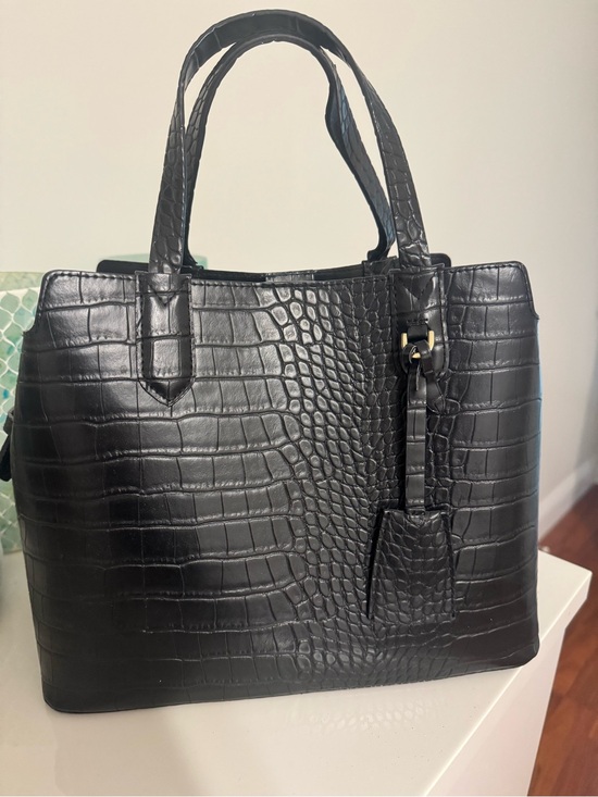 Handbags - Black Croc-Embossed Tote Bag